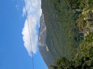 伊吹山