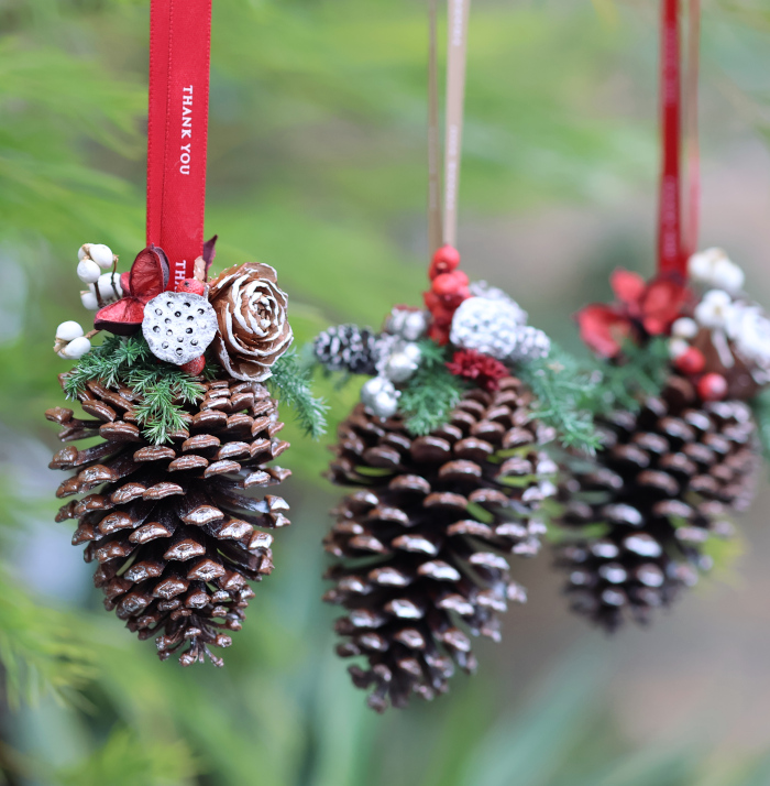 松ぼっくりオーナメント