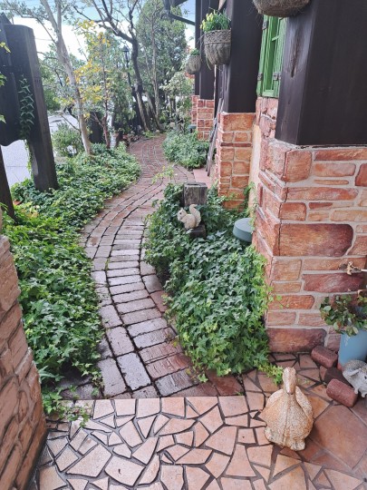 スイ-ツガデ-ンマルフジ