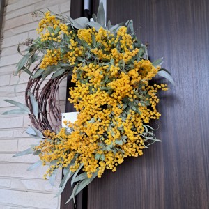 ミモザのリ－ス