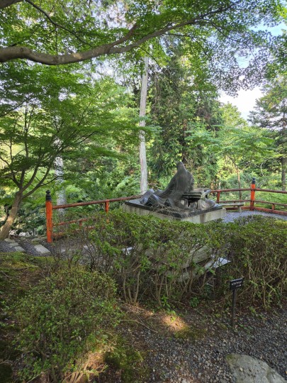 紫式部像